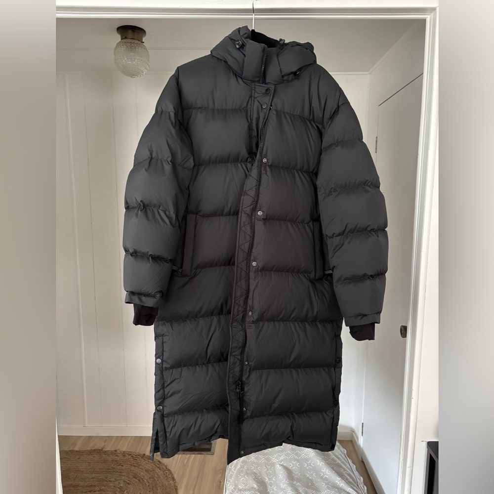 Quince Responsible Down Long Puffer Jacket - Picture 2 of 7